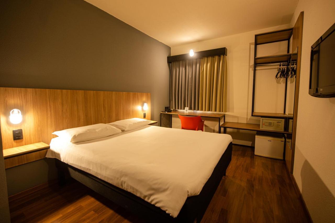 Ibis Betim Hotel Екстериор снимка