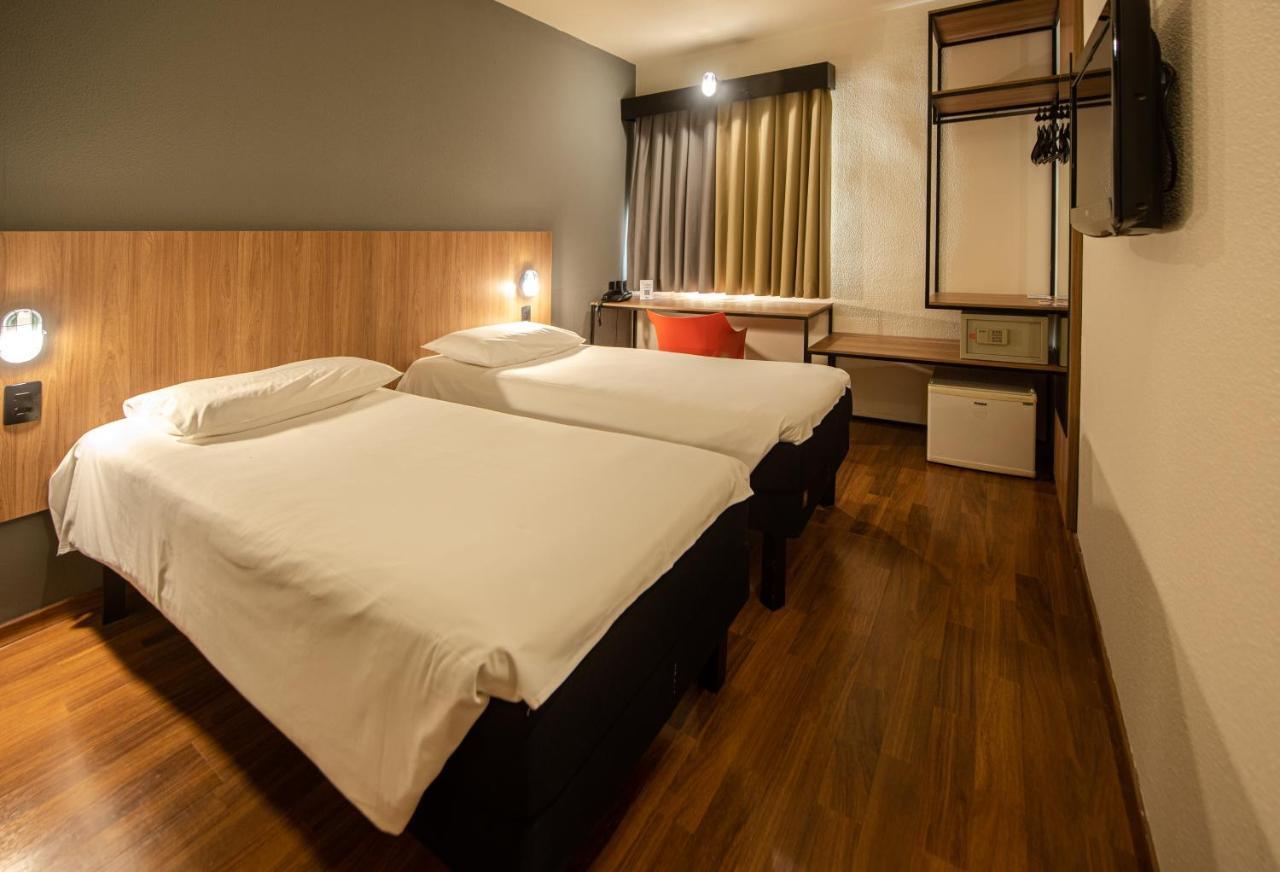 Ibis Betim Hotel Екстериор снимка