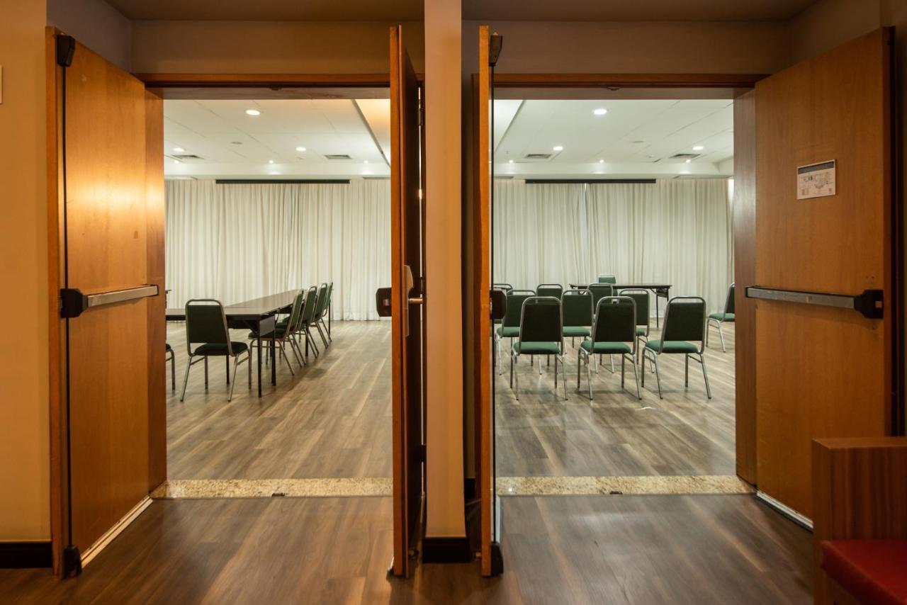 Ibis Betim Hotel Екстериор снимка